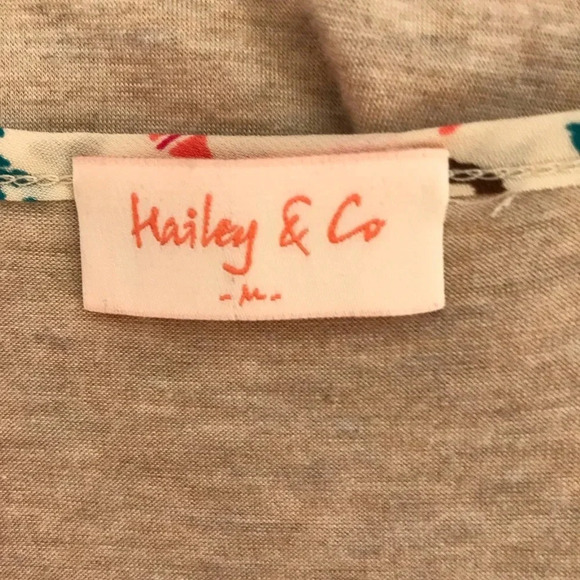 Boho Chic Beige Top with Floral Sleeves - Perfect for Spring & Summer! - Picture 8 of 15